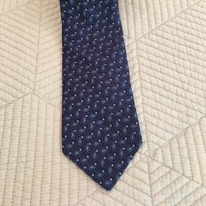 NWT BROOKS BROTHERS TIE